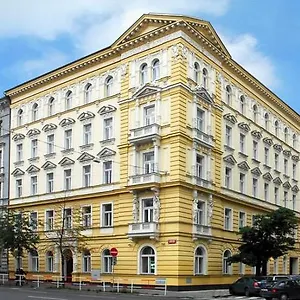Assenzio 4*, Praga República Checa