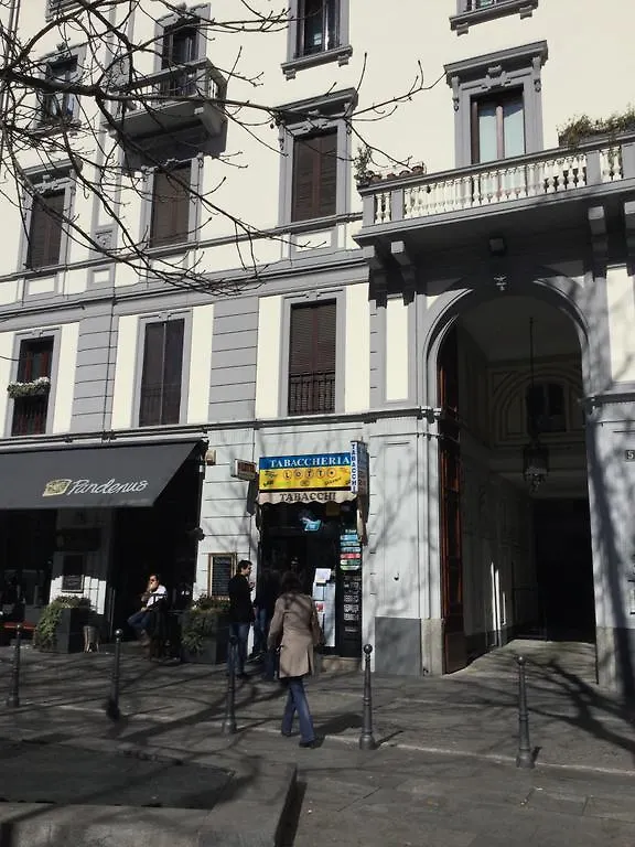 Pandenus Rooms Milan 2*,